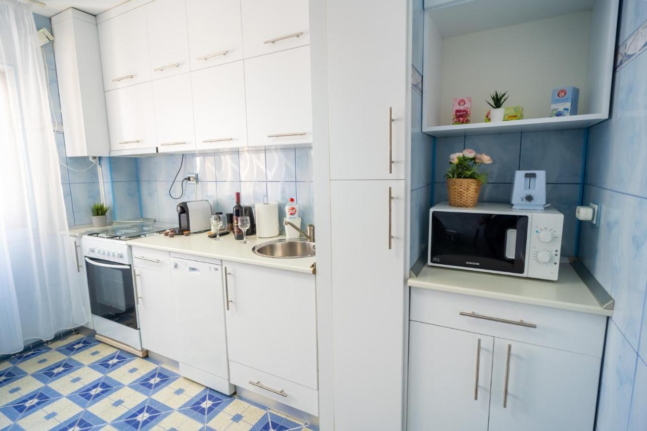 Serene 1Br Apartment With Workspace Bucureşti Exterior foto